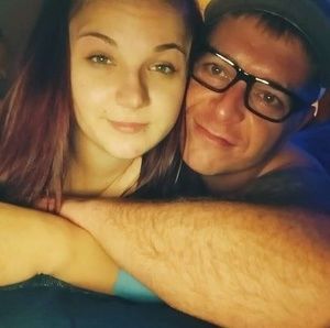 Meet your Posher, Dustin